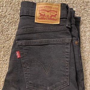 Levi’s wedgie jean